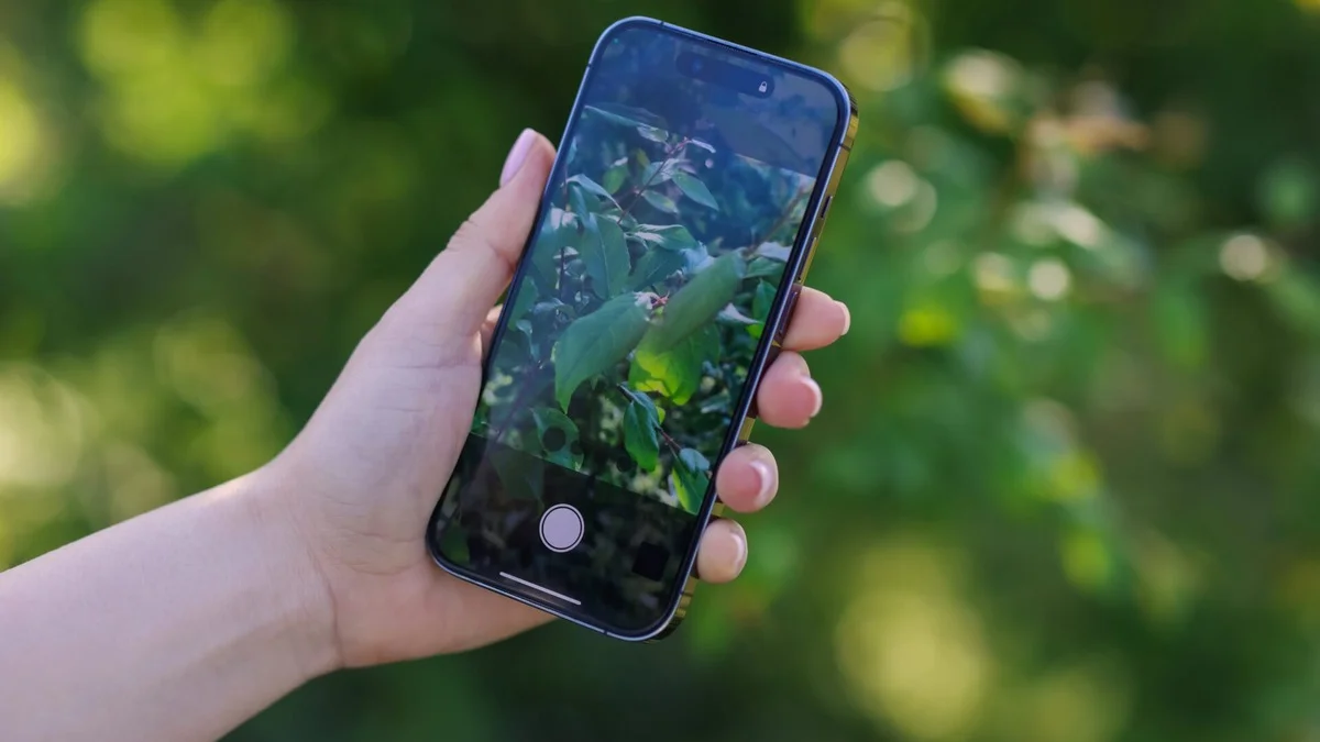 Nejhorší Fotomobily DXOMARK: Alcatel 1S, Wiko Y62 a Motorola na dně žebříčku 2026